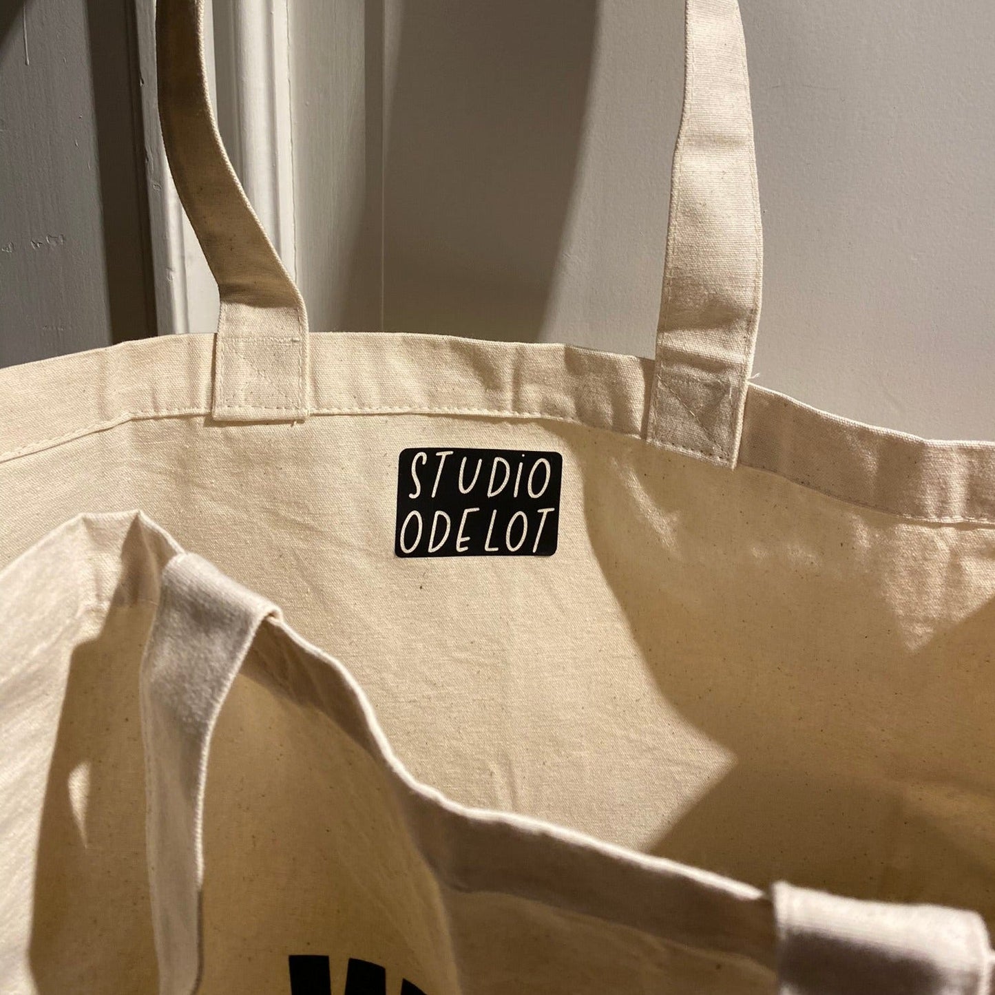 Zware kwaliteit tote bag, gepersonaliseerd met jouw tekst - Studio Odelot