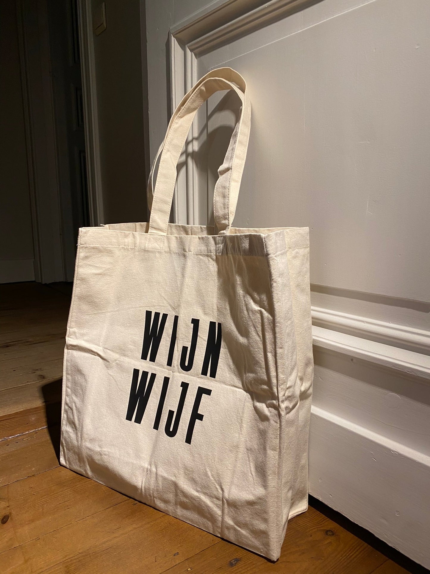 Zware kwaliteit tote bag 'Wijn Wijf' - Studio Odelot