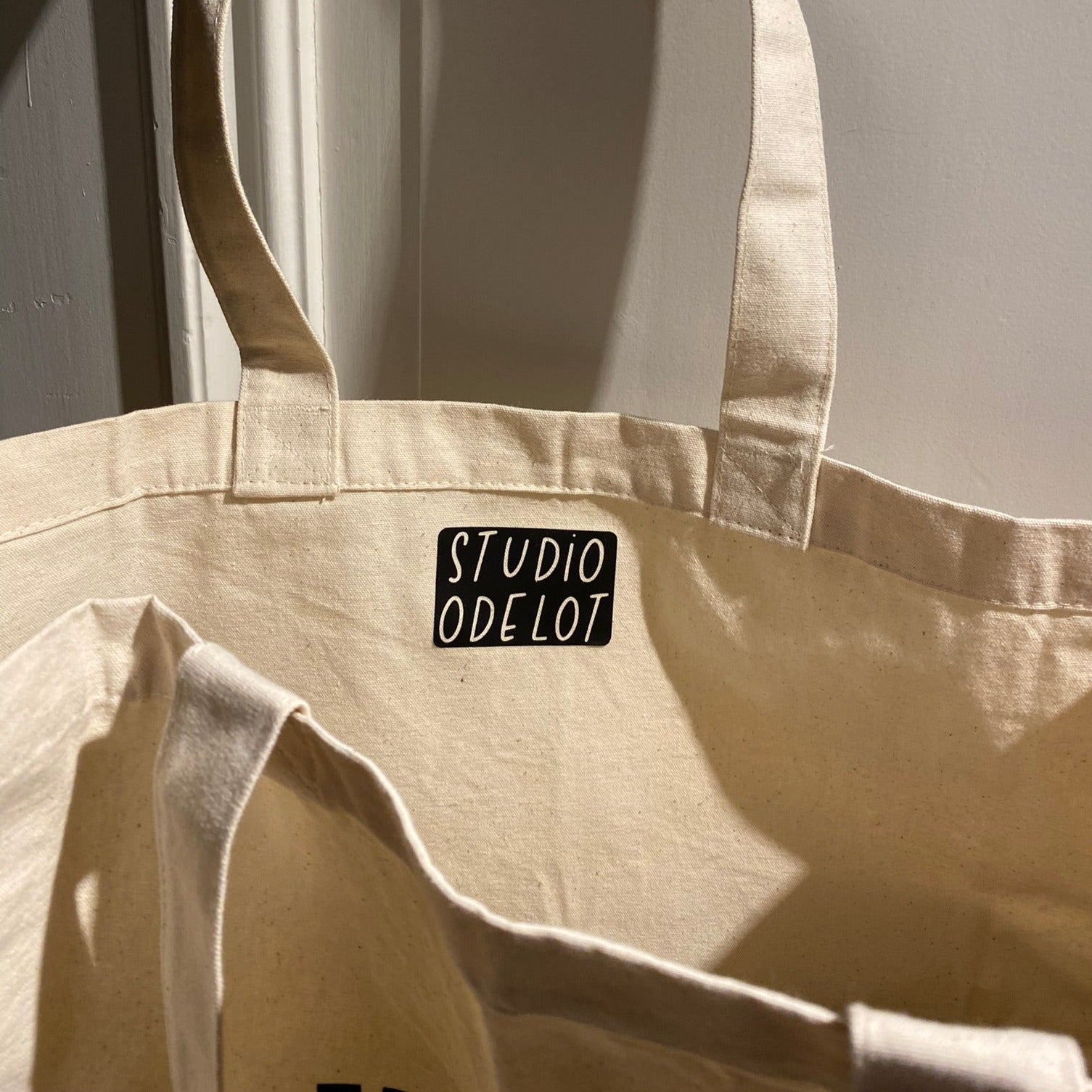 Zware kwaliteit tote bag 'Wijn Wijf' - Studio Odelot